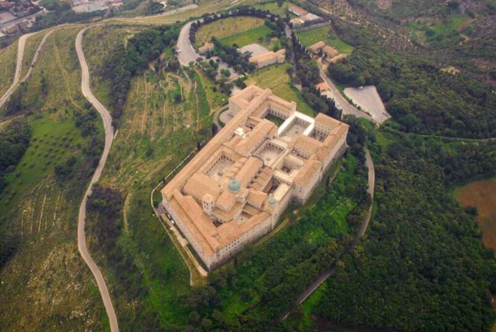 Imagem atual da abadia de Monte Cassino - Fonte: Ellsworth Air Force Base