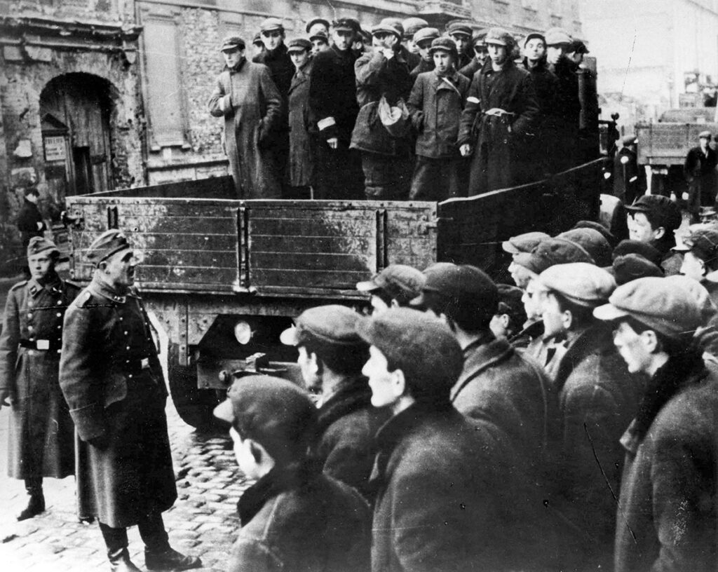 Gueto de Varsóvia Segunda Guerra Mundial - Yad Vashem